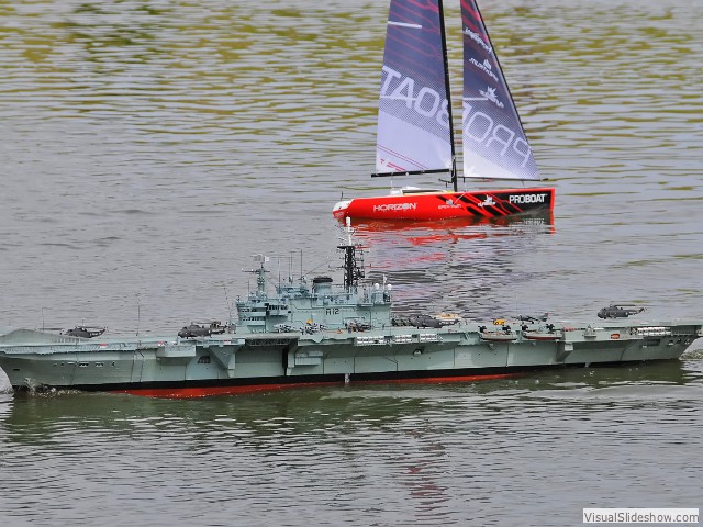 size-comparison size-comparison